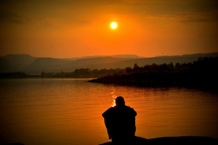 6 EFFECTIVE STRATEGIES TO RELIEVE STRESS